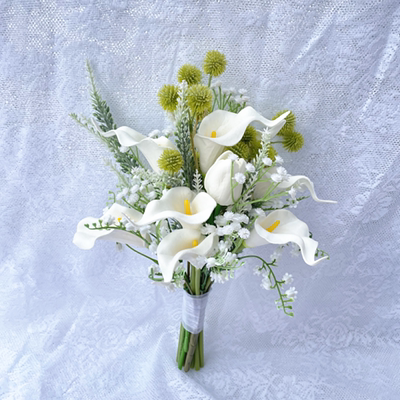 韩式写真拍照韩系森系旅拍婚礼清新混搭花束白色马蹄莲新娘手捧花