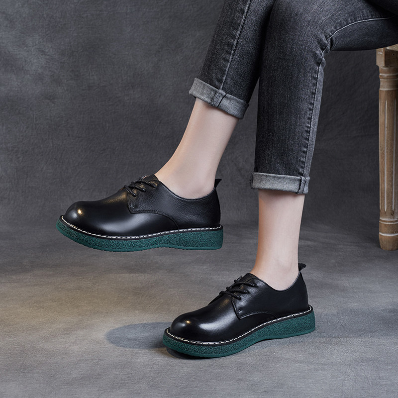 女款休闲系带皮鞋