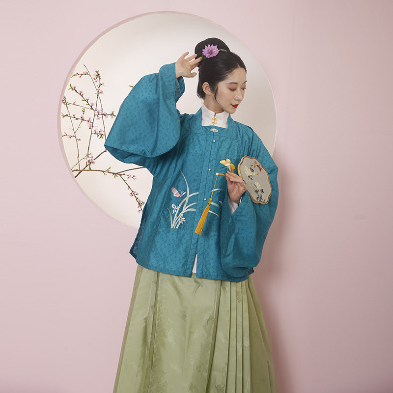 春下汉服 百籁生 春夏款明制方领刺绣琵琶袖衫