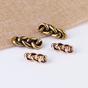 服装链条扣子图片