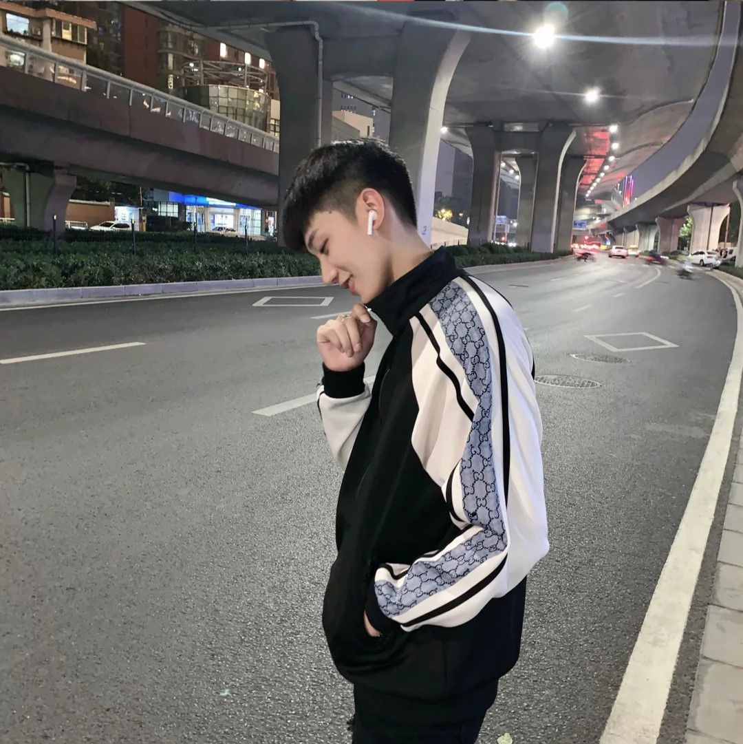 外套男韩版潮流夏季修身帅气休闲春秋百搭薄港夹克