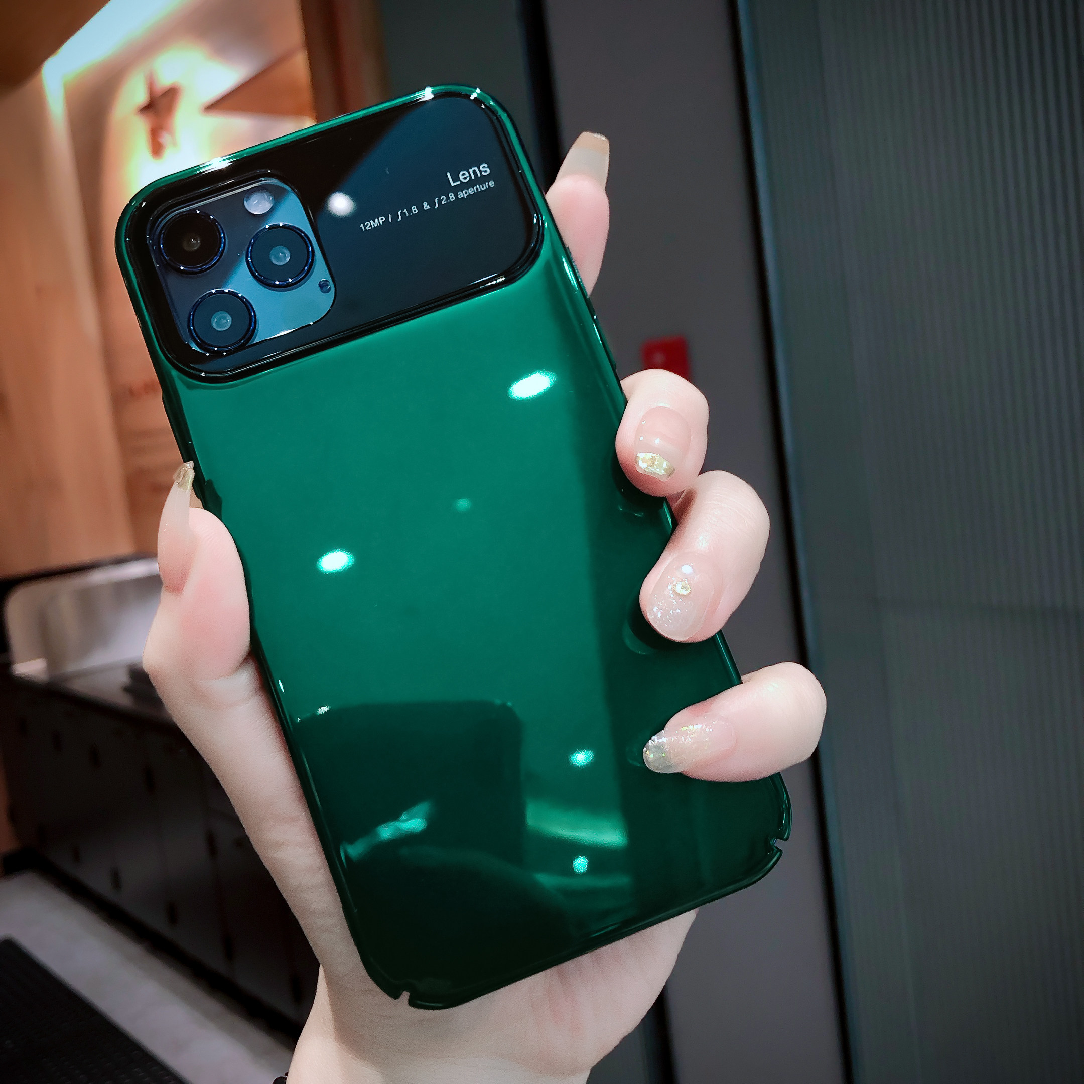 新款苹果12手机壳个性创意pc背板12pro网红同款12mini超薄防摔iphone