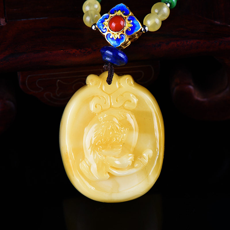 42.26克(含链)【罕见白花蜜精雕貔貅】收藏级天然蜜蜡挂件51037