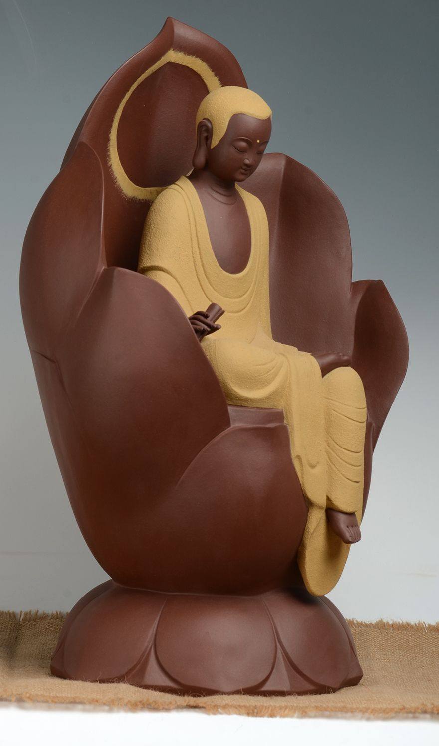 宜兴紫砂雕塑名家 郭栋 《药师佛》