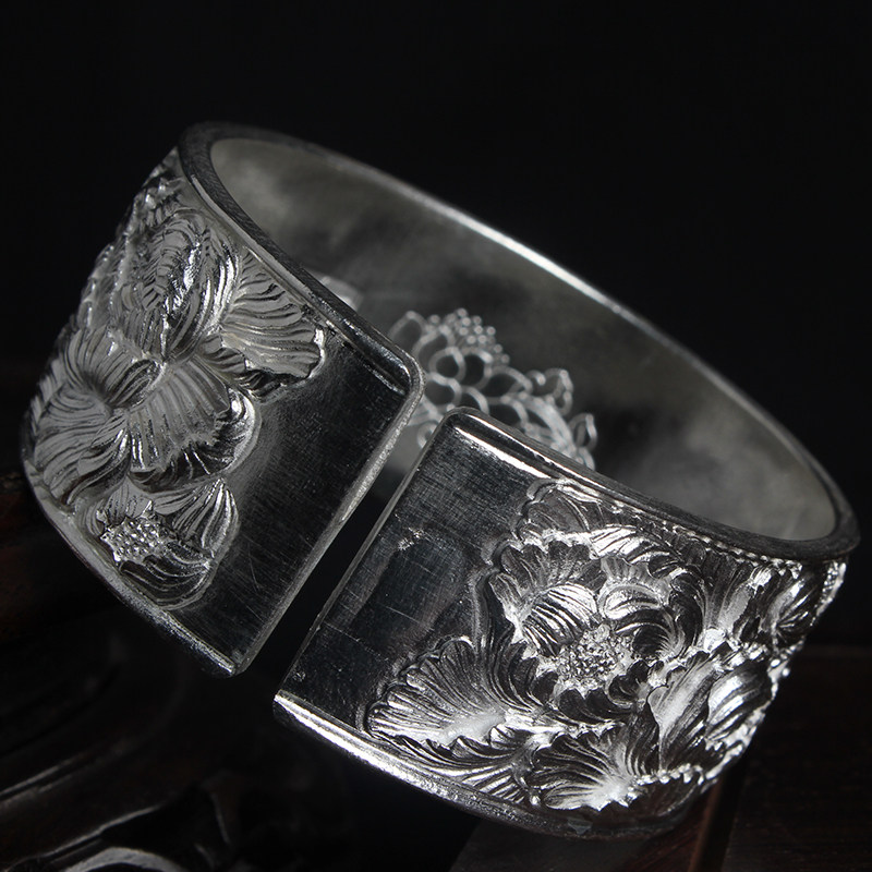 联合国工艺大师 寸发标亲制 大气牡丹银手镯87克 送妻子送妈妈