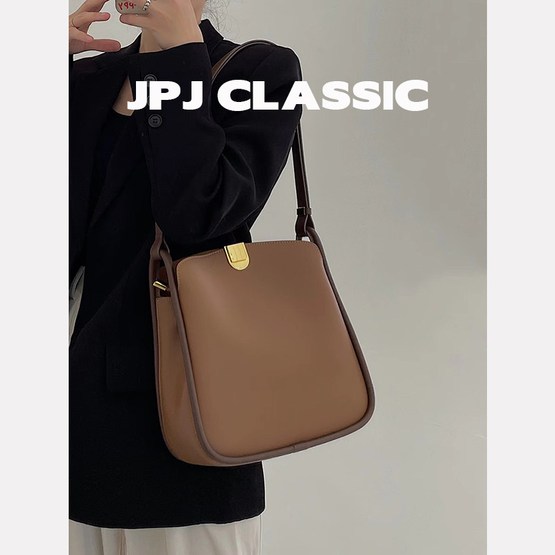 jpjclassic复古风牛皮通勤包女韩版单肩斜挎水桶包休闲腋下包百搭