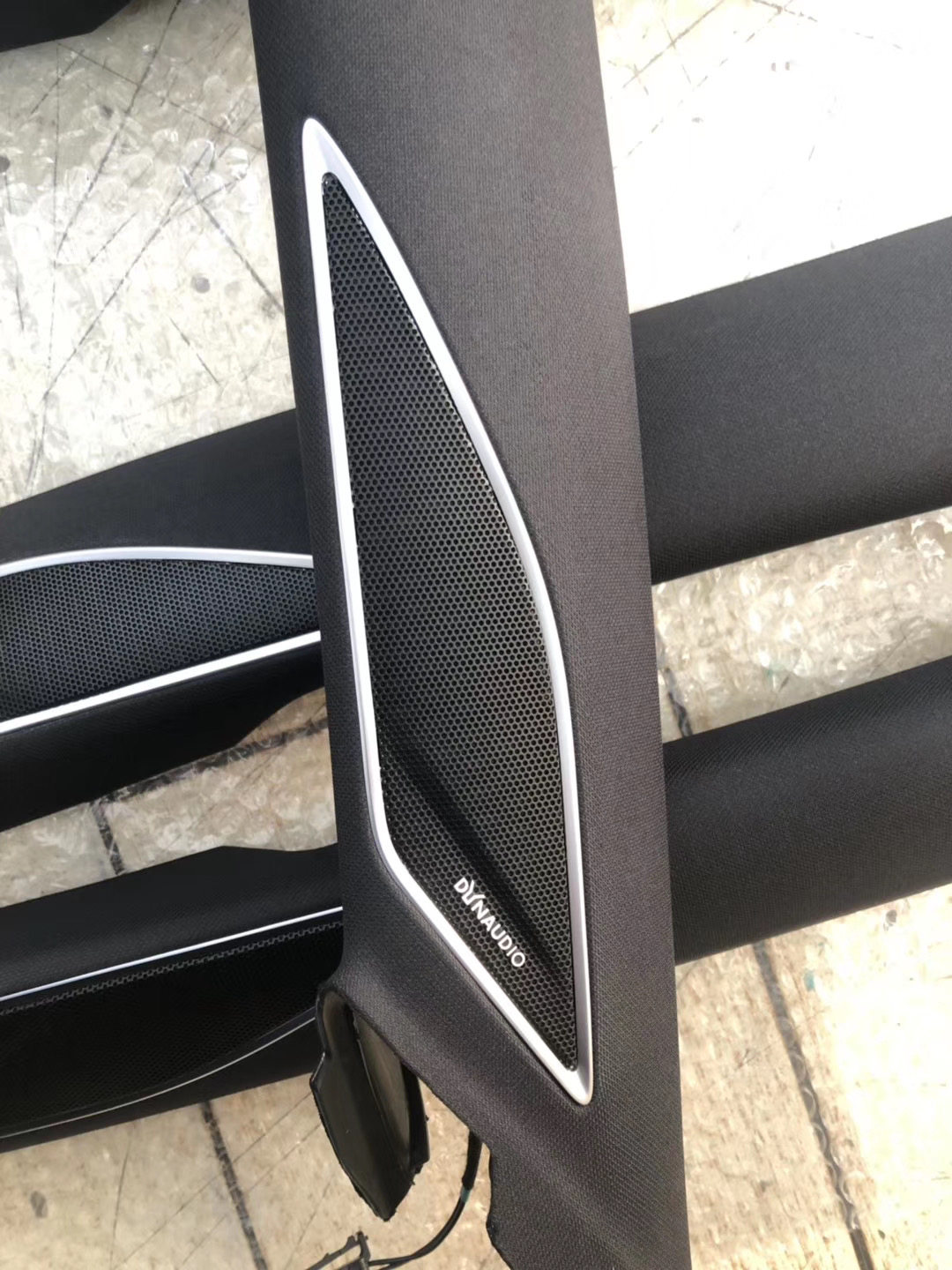 5gti高尔夫r-ine丹拿喇叭音响a柱内饰