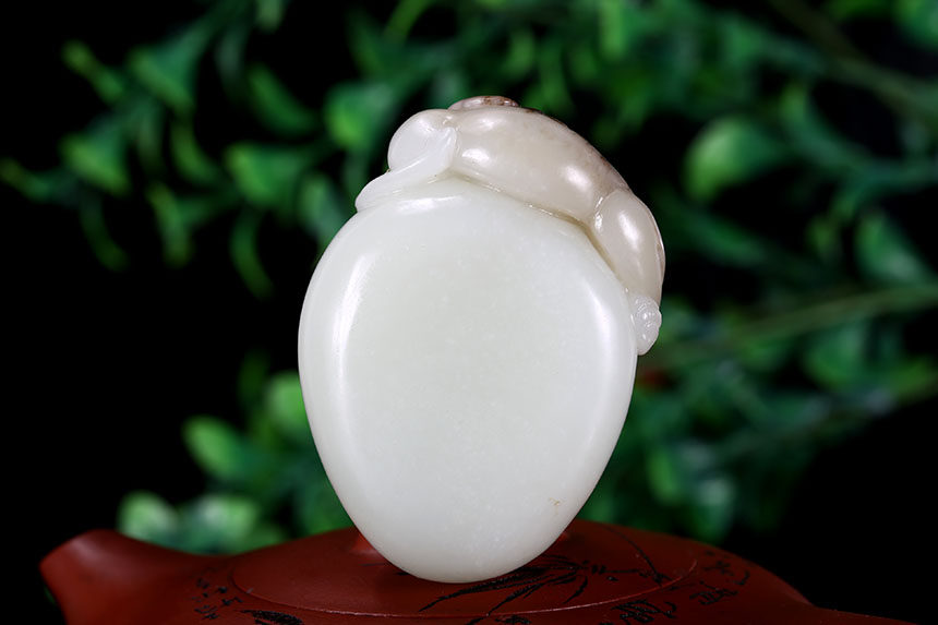 省级玉雕大师韩帅作品和田玉白玉囚牛把件104.7514克