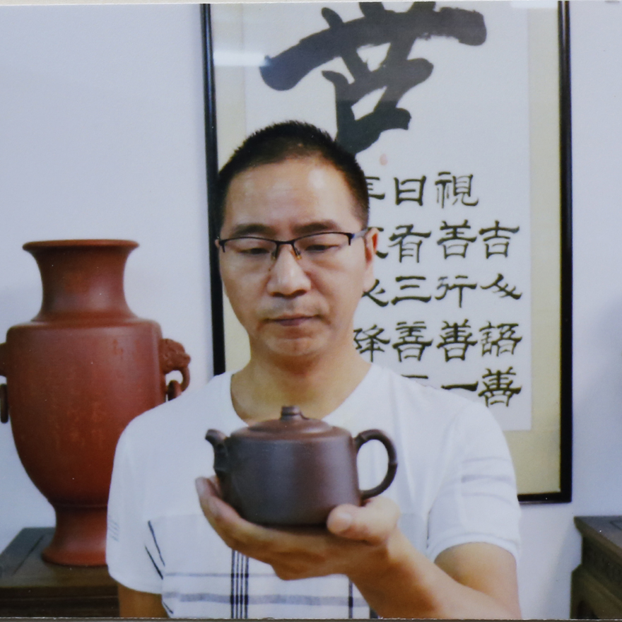 范育君 工艺美术师 圆竹