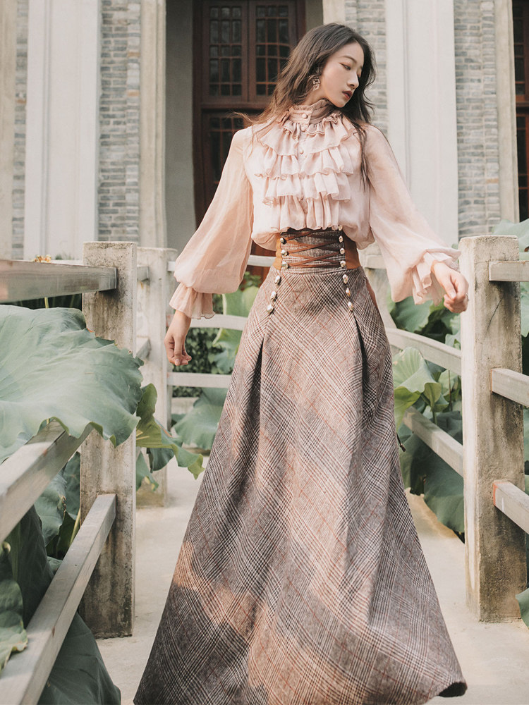 荷叶边上衣配高腰绑带半身裙欧式复古宫廷长裙套装女赫本风两件套