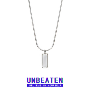 UNBEATEN简约银色小砖块吊坠钛钢项链女ins小众设计高级感锁骨链