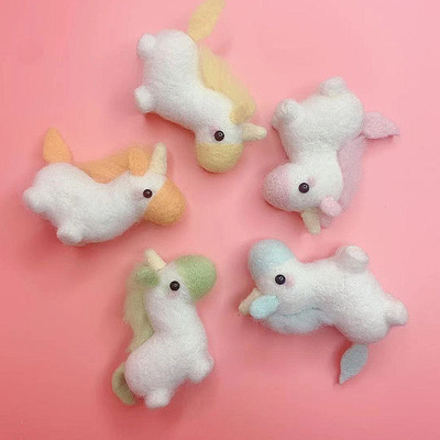 扎扎乐戳戳乐毛毡独角手工玩偶娃娃小马包挂件挂件缝纫diy材料套装