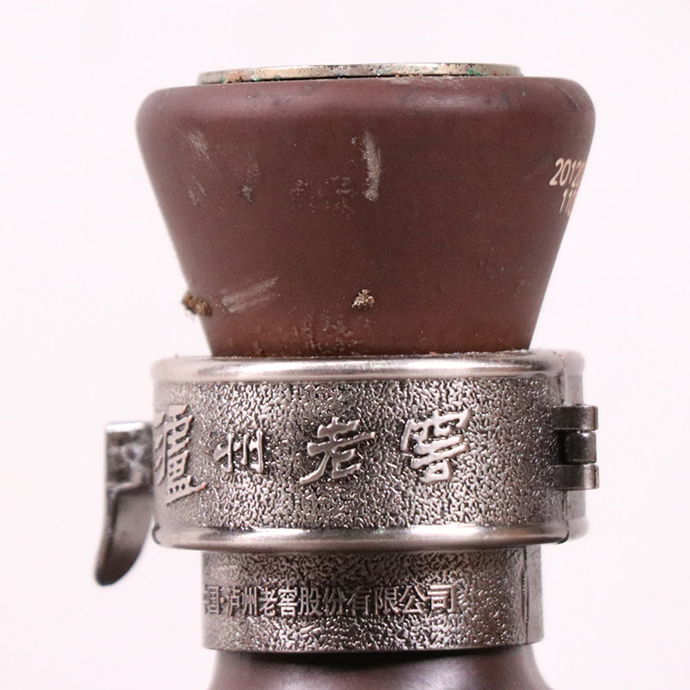 97.2012年 2500ml 泸州老窖(紫砂陶大曲) 52度 一瓶