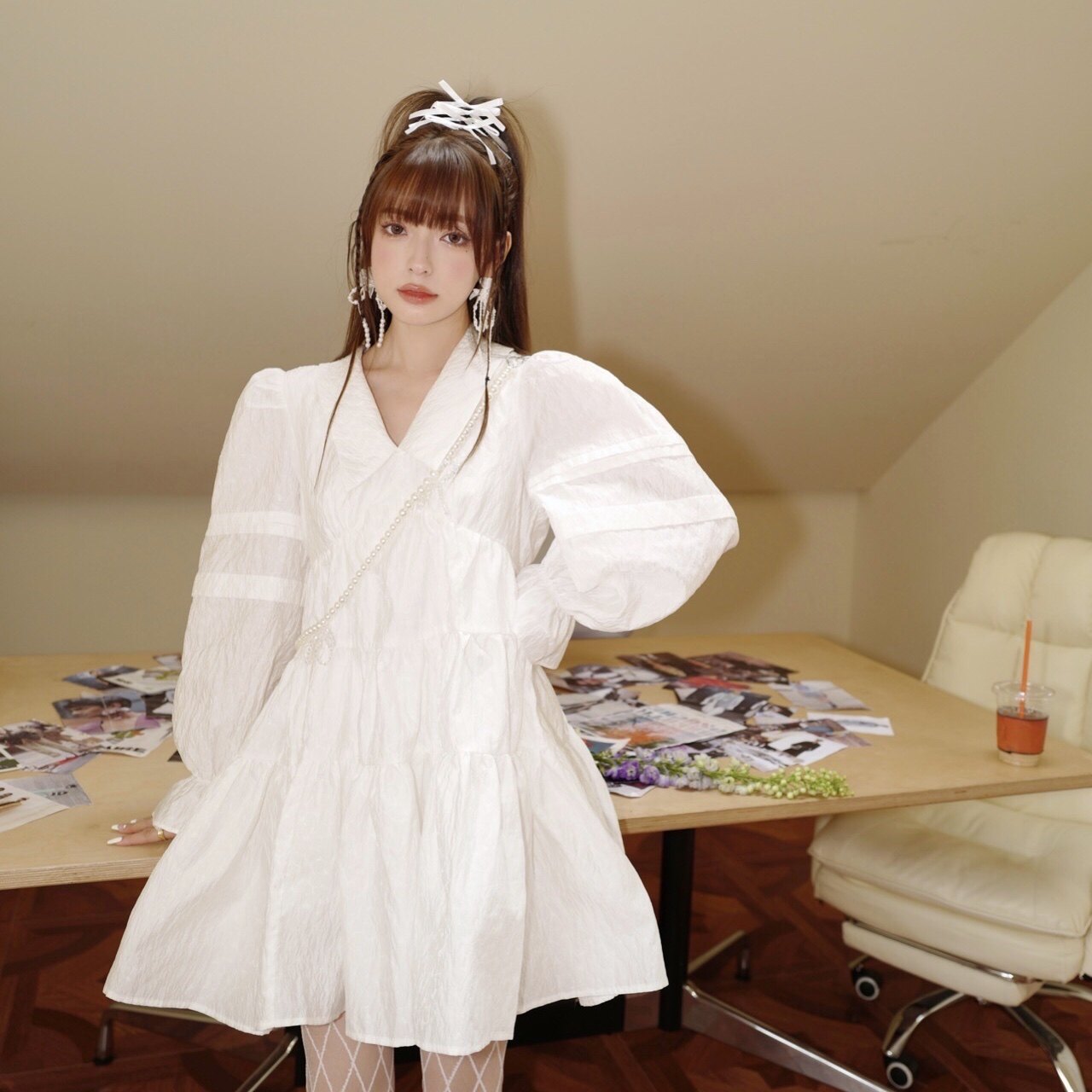 mom买手店wildshadow秋季新款浮雕纯白跨链娃娃裙女宽松仙女v领裙
