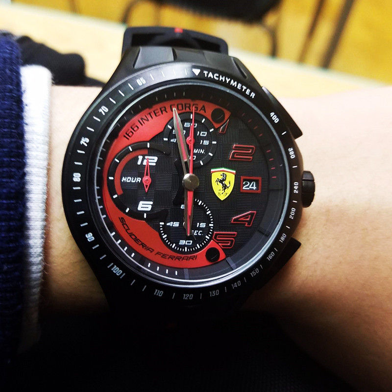 海外正品ferrari 法拉利男表 0830077 硅胶运动赛车计时石英手表 喵