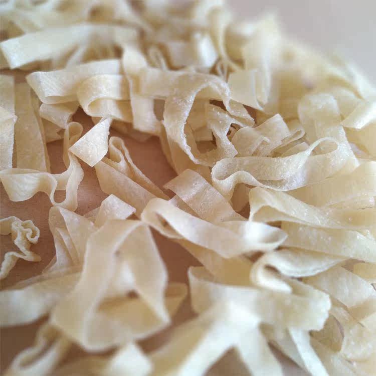 河南特产35斤无添加正宗干面皮擀面皮凉皮方便速食免煮散装凉拌