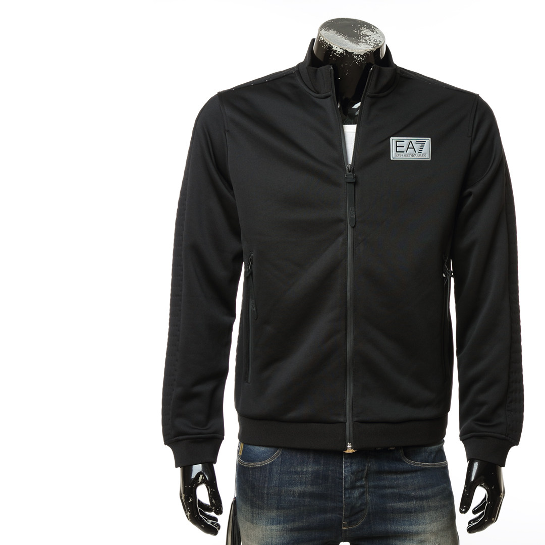阿玛尼ea7外套