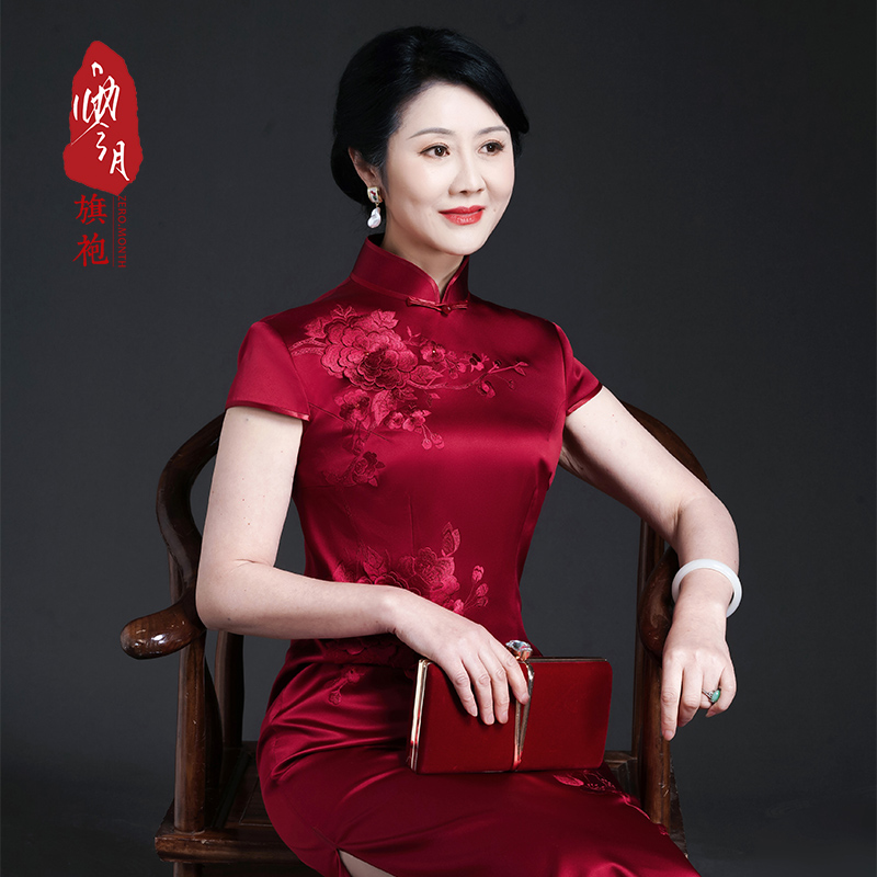 黛月手工旗袍婚礼喜婆婆喜妈妈装显瘦旗袍女真丝桑蚕丝红色连衣裙