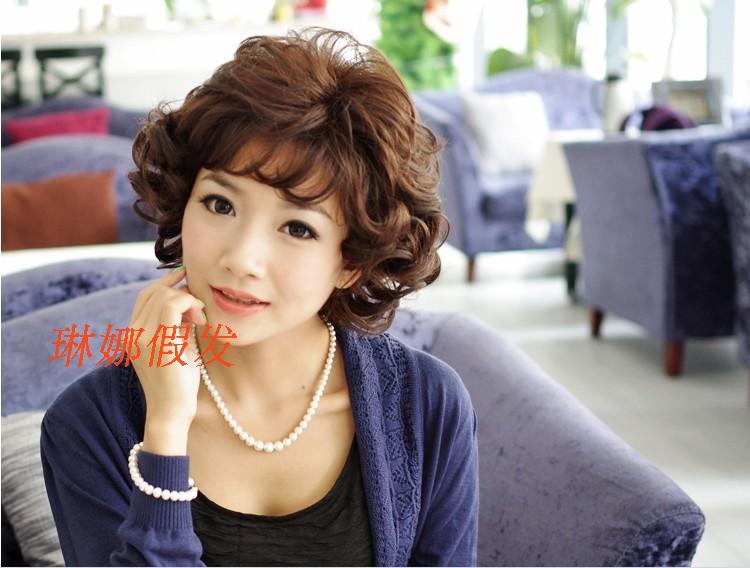中年假发女式蛋卷头发型中老年人假发妈j妈头蓬松妈妈大卷发短