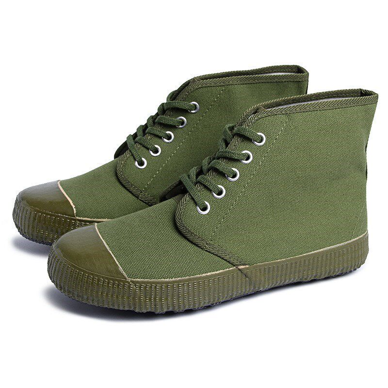 绿色高帮帆布鞋