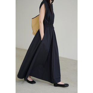 钱谷谷24新款夏季气质法式高级感净色连衣裙收腰显瘦气质通勤长裙