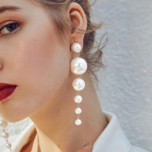 2 欧美长款流苏珍珠耳饰 时尚挂链耳环 新款个性耳装饰合金耳环女