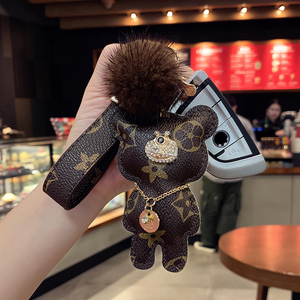 lv&gedete 老花小熊钥匙链创意个性汽车钥匙扣挂饰女包包可爱挂件