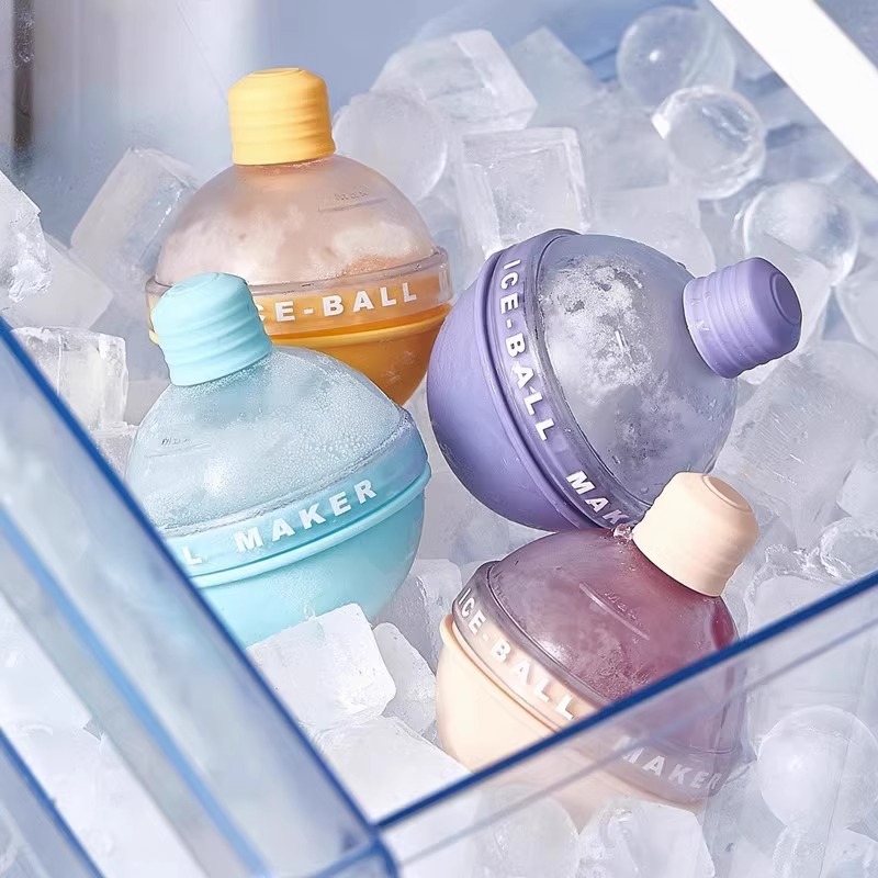 冰球模具威士忌圆形冰格灯泡圆球食品级冰格制冰盒带盖冰箱储存盒