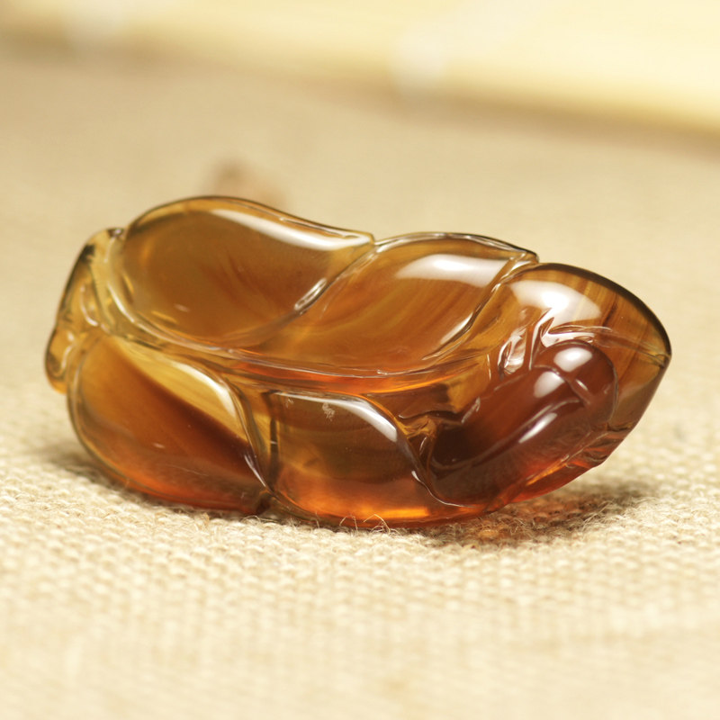 天然琥珀树叶吊坠 ml-0112 【万瑞祥】