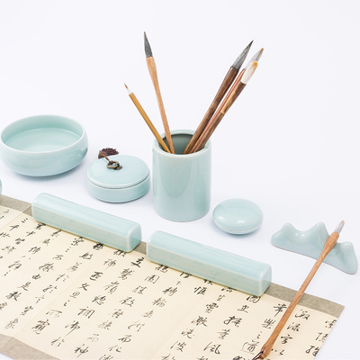 高档文房四宝精品套装龙泉青瓷高档礼盒瓷器书房摆件国画印泥盒笔