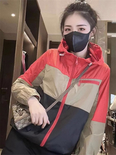 防晒欧货棒球服女2024年春款设计感撞色拼接防风衣连帽冲锋衣外套