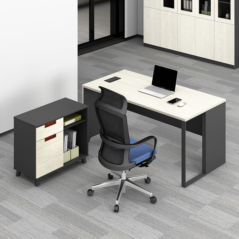 现代简约小型老板桌1.4米1.6m单人办公桌组合浅色主管电脑桌家具