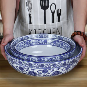 特大号汤碗图片