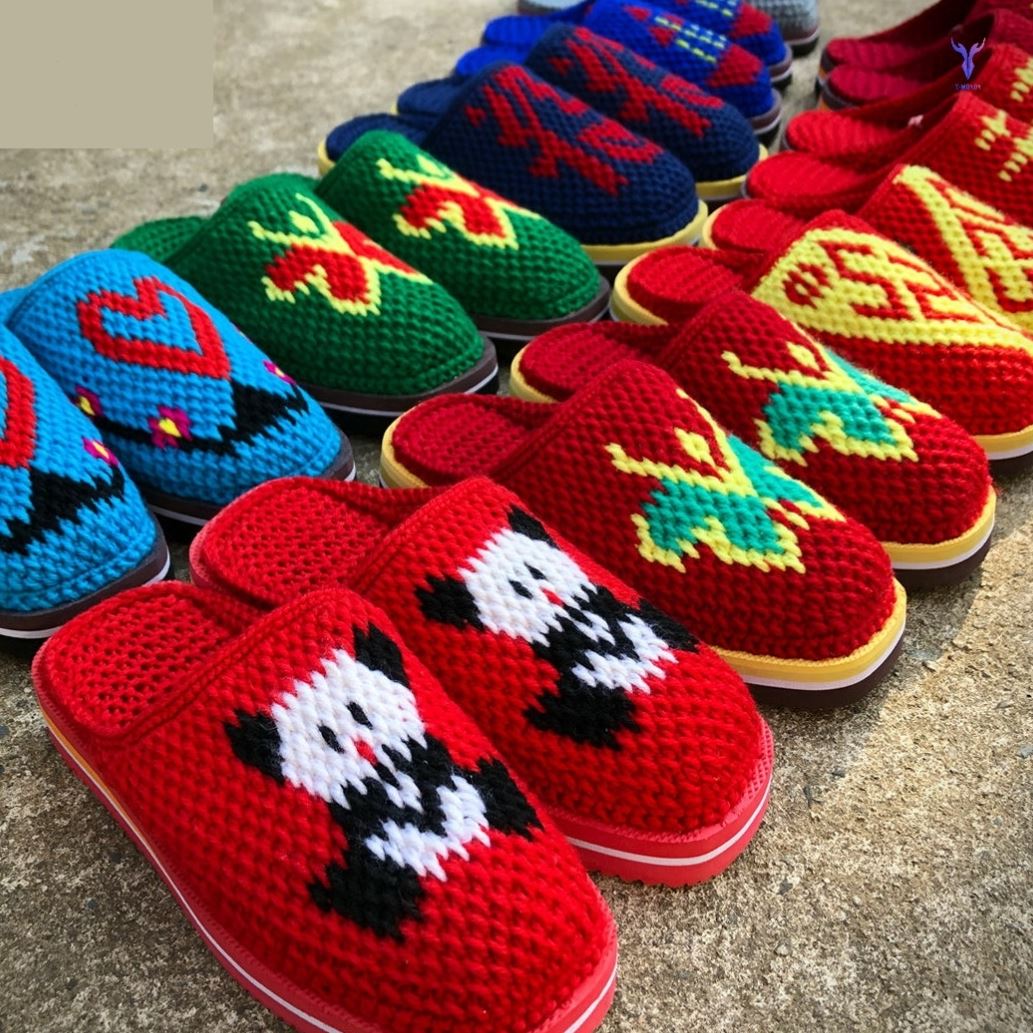 热销针织鞋女手工编织_针织拖鞋手工编织冬季成人毛线男女式居家婚嫁