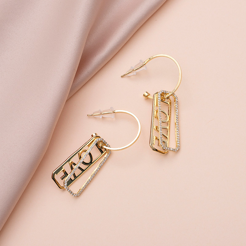 兰诺lano官方店潮流街头金属镂空字母牌耳环女个性英文潮耳钉耳饰