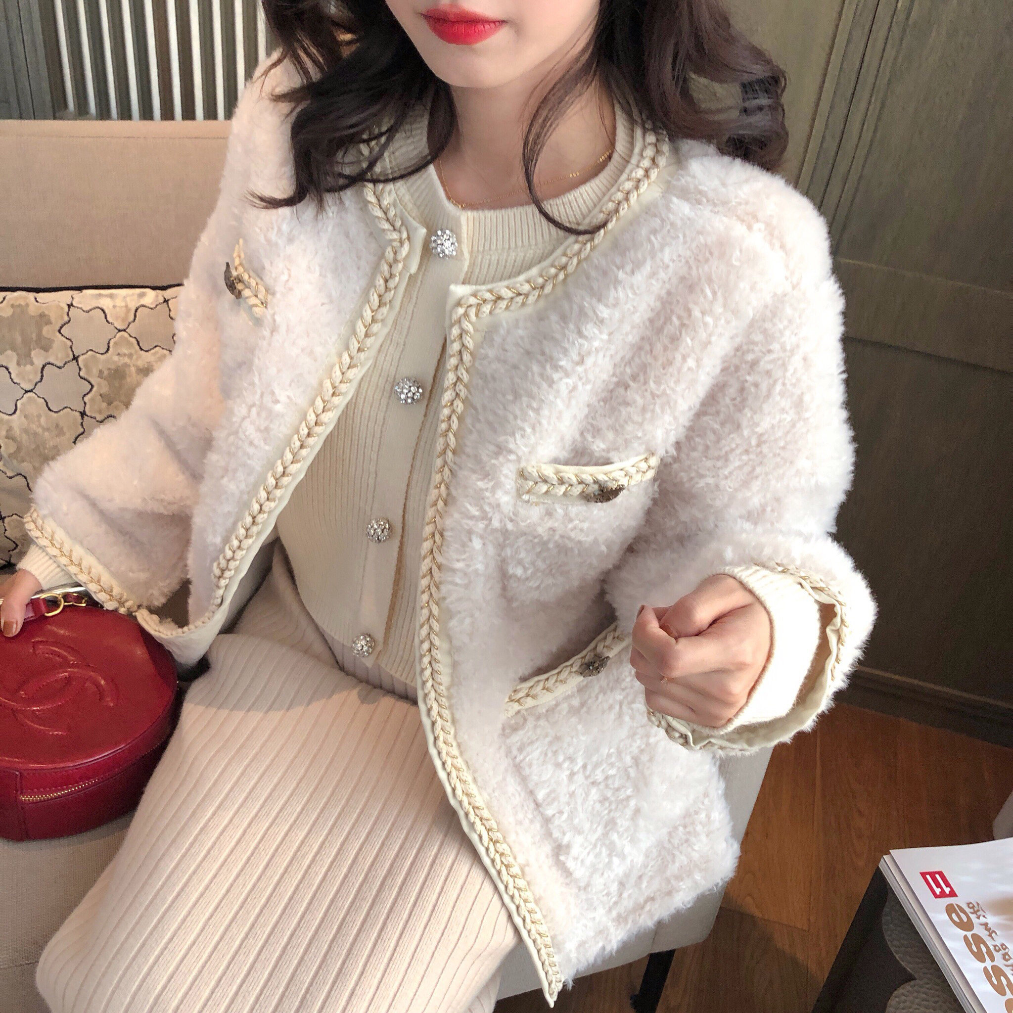 小香风_gafortheseasons米白色短款小香风羊羔毛外套女秋冬百搭2020