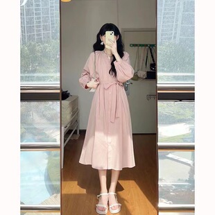 茶歇法式粉色衬衫连衣裙女级感韩系风格穿搭中长款学院风桔梗裙