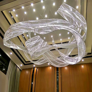 大型水晶吊灯酒店大堂图片