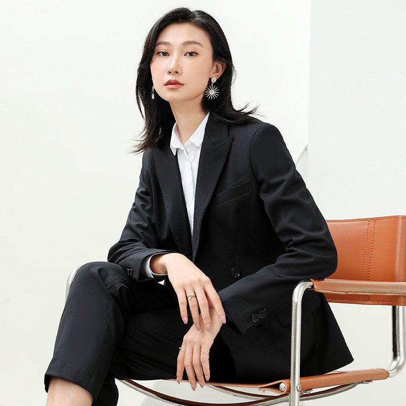 公务员面试女套装