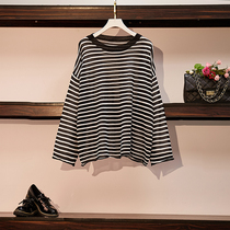 Pregnant women's wear large pregnant women's bottoming shirt spring and autumn striped sweater