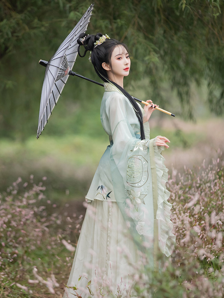 钟灵记湘妃竹:一片式褶裙大袖襦内搭围裳荷包裲裆女汉服春夏