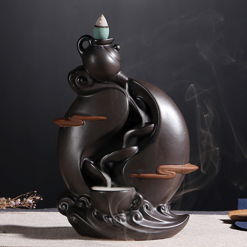 紫砂倒流香炉家用观烟香薰炉创意高山流水大号檀香炉室内摆件