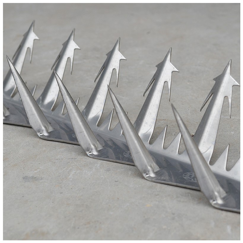 防爬刺钉围栏墙头刺铁刺围墙爬刺钉钢刺钉防爬网防盗刺绳铁蒺藜