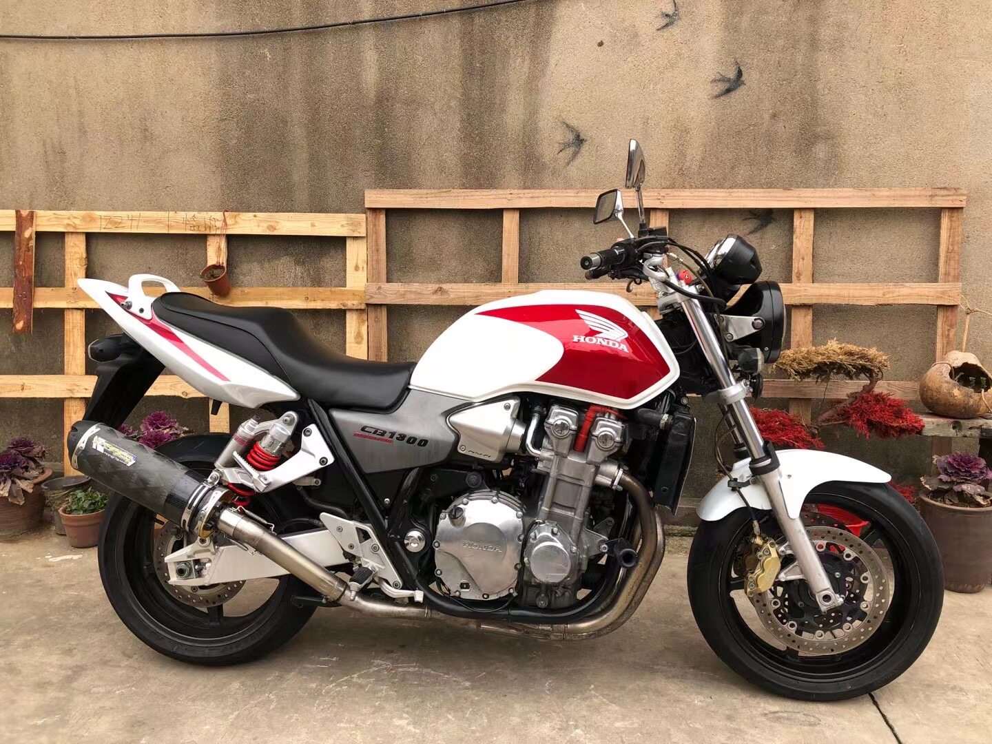 进口复古本田四缸cb400大排量街车跑车小黄蜂250cc拿铁摩托车