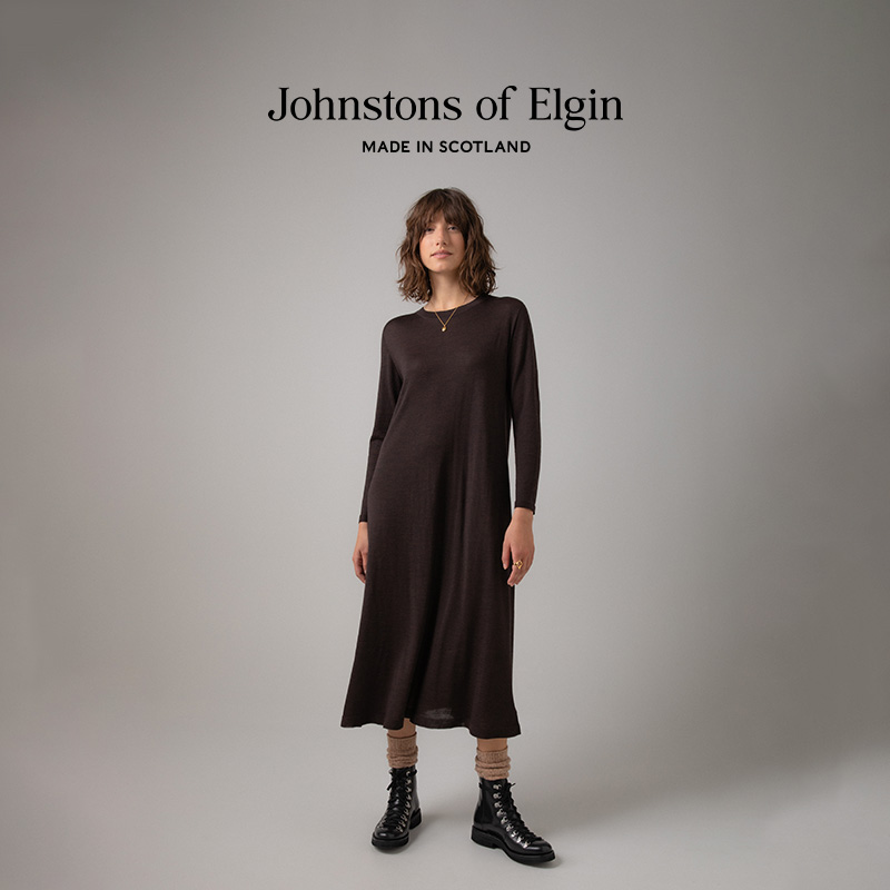 Johnstons of Elgin精纺美利奴羊毛长袖连衣裙女春秋季日常