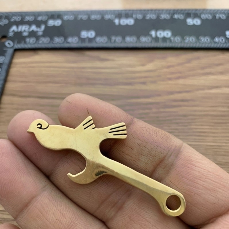 黄铜喜鹊啤酒开瓶器汽车钥匙扣个性挂件支持定做不锈钢钛合金来图