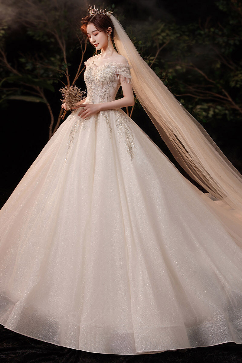 法式主婚纱礼服2021新款秋冬季气质新娘齐地拖尾纱复古宫廷风重工