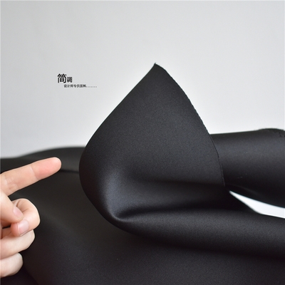 高档白色加厚莱卡硬挺空气层面料加密廓形针织太空棉印花h服装布.