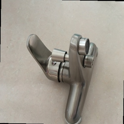 高档新款陶瓷芯浴缸淋浴龙头冷z热 浴室三联卫浴水龙头混水阀