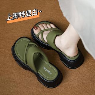 [绿色超显白]一脚蹬凉鞋女款夏2024新款厚底方头夹趾外穿人字拖鞋